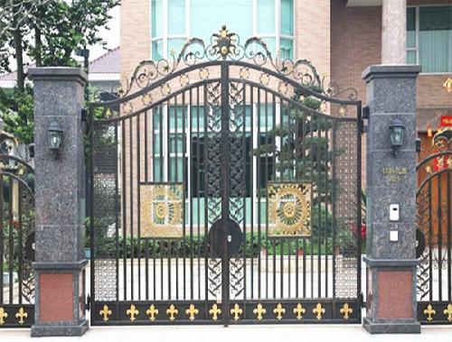 洛陽鐵藝-鐵藝門柱